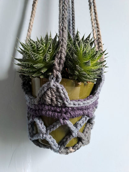 Handmade Plant Hanging Basket (small/medium)