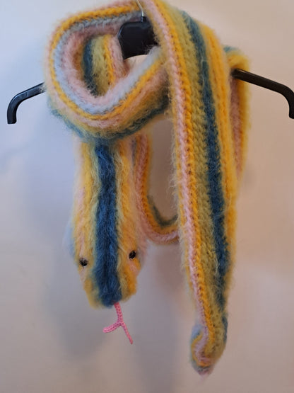 The Ssssnake Scarf